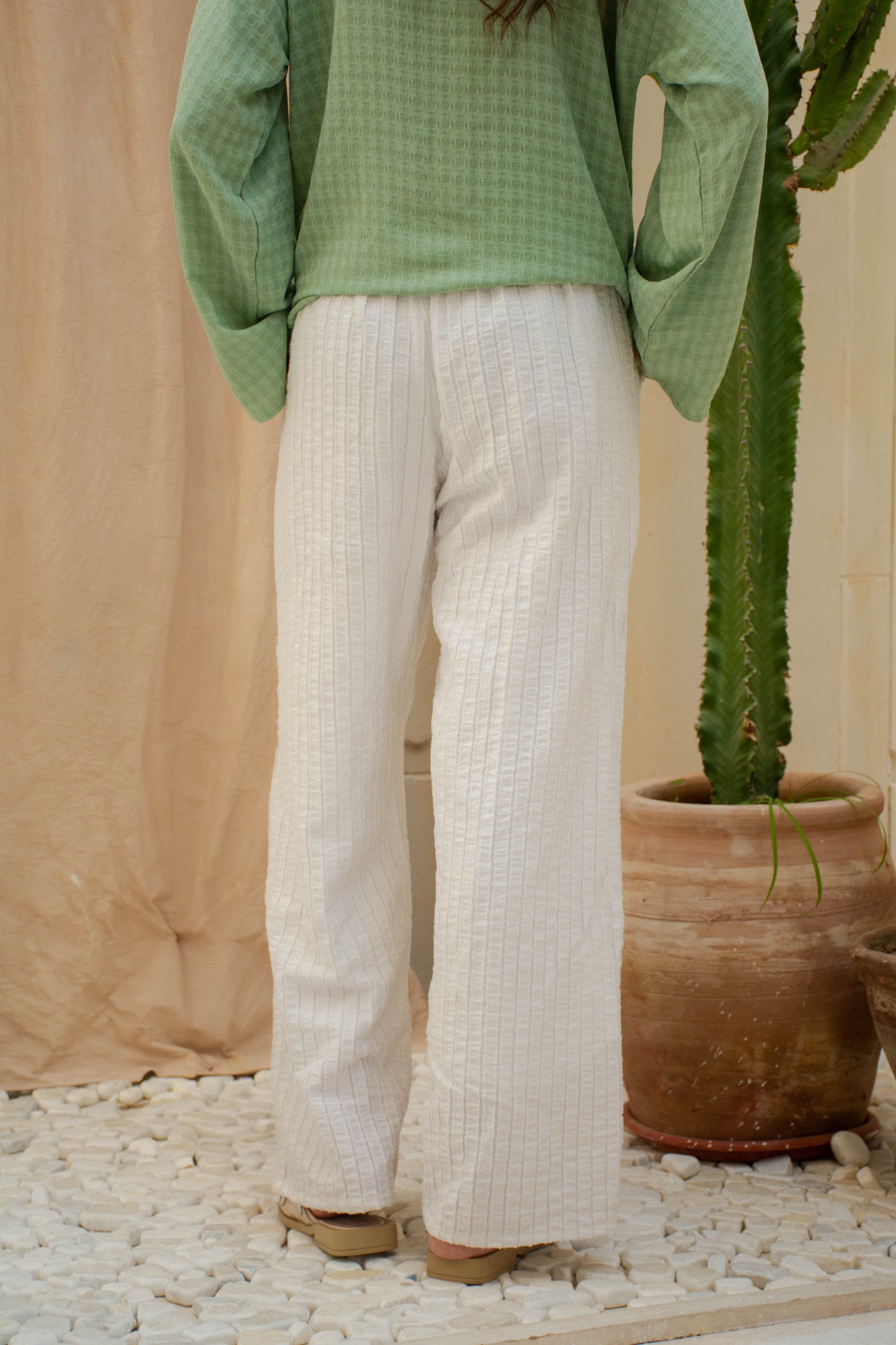 Textured Wide-Leg Pants – White
